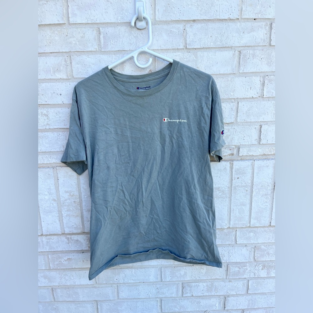 Simple Champion Tee